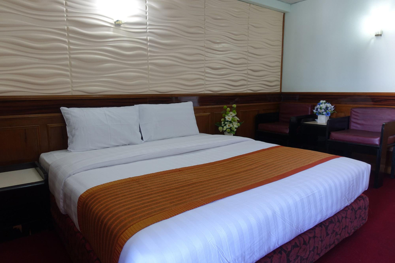 Bedroom 3, Serene Hotel, Pattaya