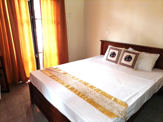 Bedroom 2, Fairland bungalow, Yatinuwara