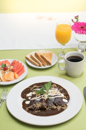 Food & Drinks 5, Hotel Meson de los Remedios, Morelia