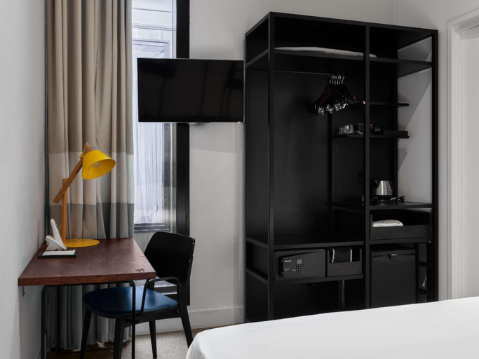 Bedroom 9