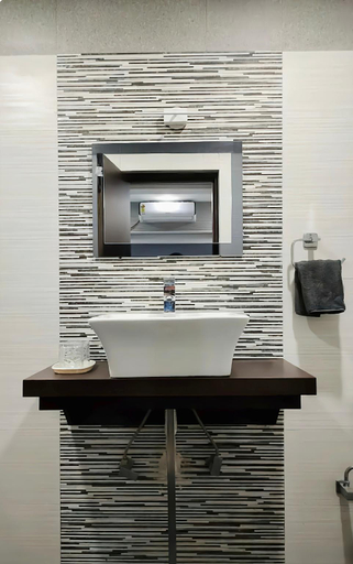 Bathroom 5, Woods & Hills , Jalpaiguri