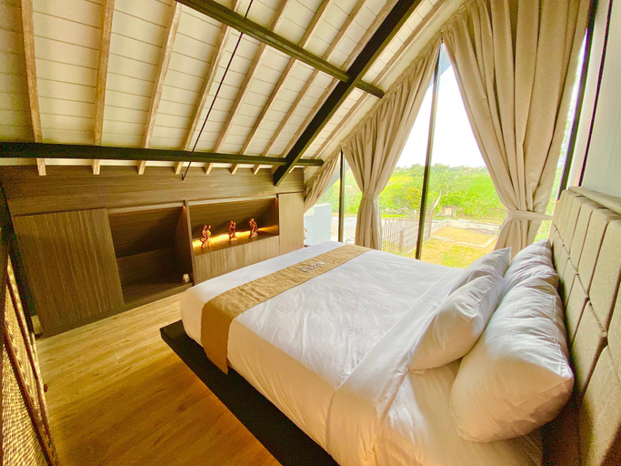 Bedroom 2, Amolas Canggu Villa Balinese Muralism, Badung