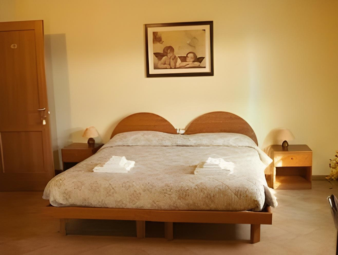 Bedroom 10
