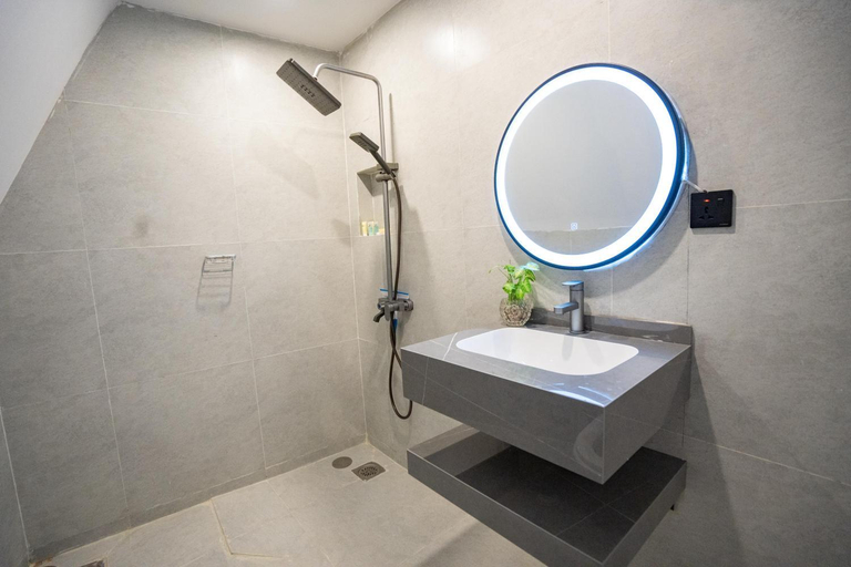 Bathroom 3, Starry Domes Desert Camp, Biddiya