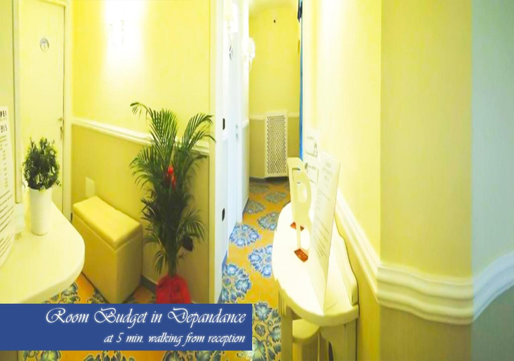 Bathroom 5, Bed & Breakfast Medea, Napoli