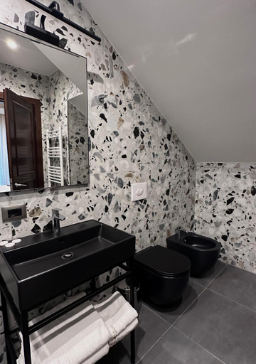 Bathroom 8