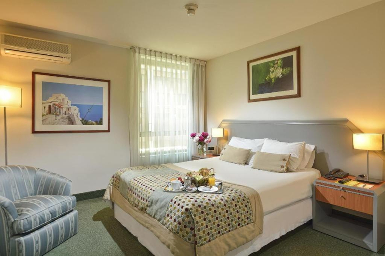 Bedroom 2, Hotel Eurotel El Bosque, Santiago
