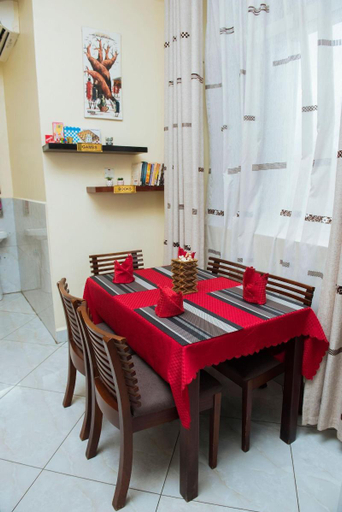 Food & Drinks 5, Airport Transit Lodges, Ilala