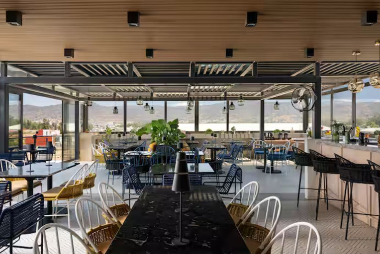 Food & Drinks 5, Tryp By Wyndham Ciudad Guzman UTTSA, Ciudad Guzman
