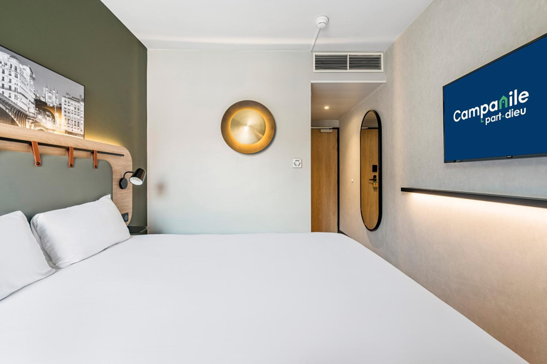 Bedroom 13