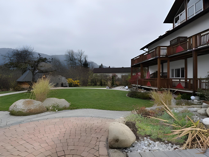 Exterior view 4, Pension beim Krummling, Reutte