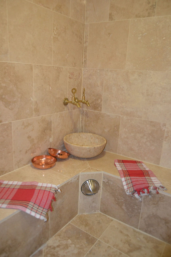 Bathroom 4, Hotel The Lord, Oost-Vlaanderen