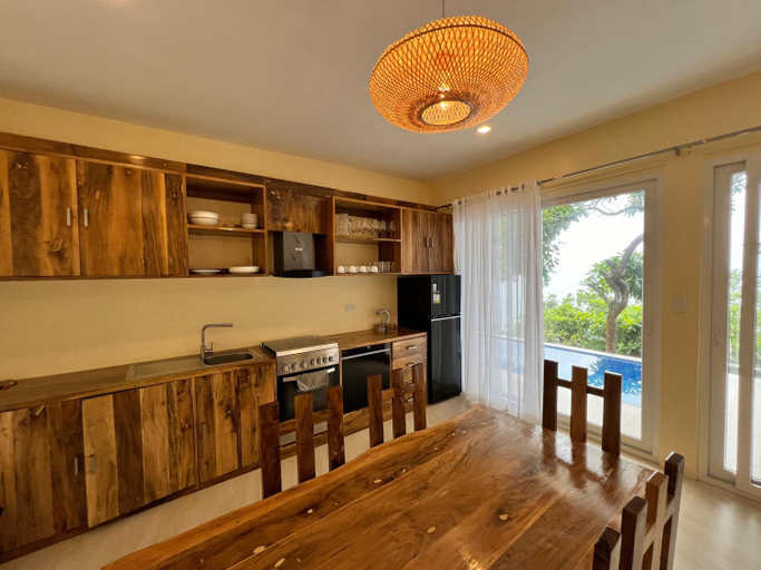 Dining Room 7