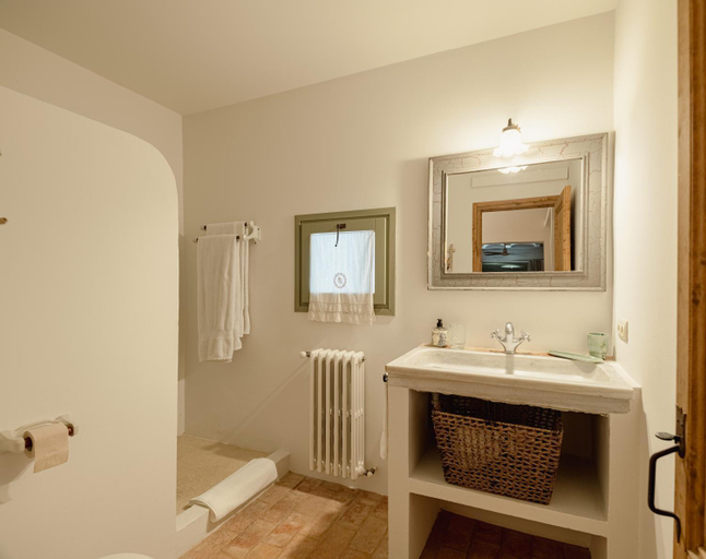Bathroom 3, Can Bassa Hotel Boutique, Girona