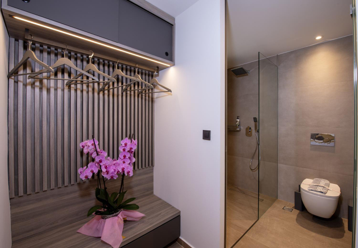 Bathroom 4, Creta Palm Resort Hotel & Apartments, Crete