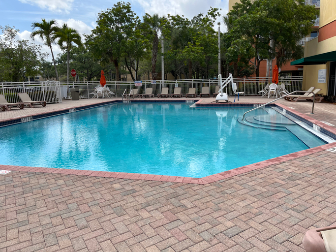 Sport & Beauty 4, Vacation Village at Bonaventure, Broward