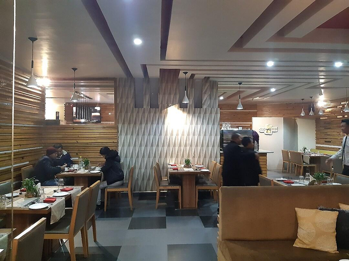 Food & Drinks 4, Hotel Poinisuk, East Khasi Hills