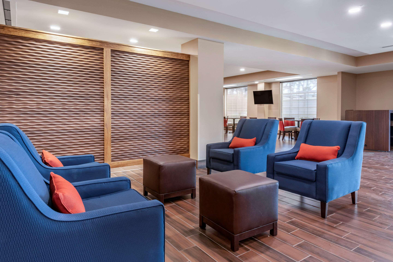 Public Area 3, Comfort Suites Daytona Beach - Speedway, Volusia