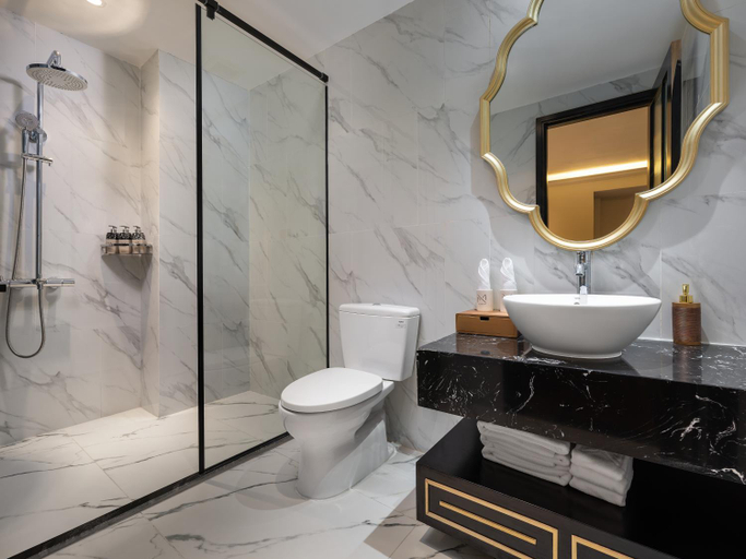 Bathroom 5