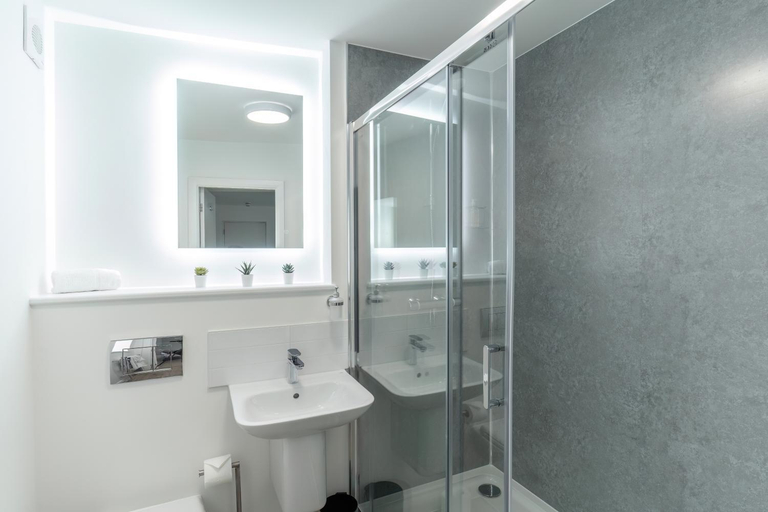 Bathroom 3, Lonsdale House Boutique Apartments, Cumbria