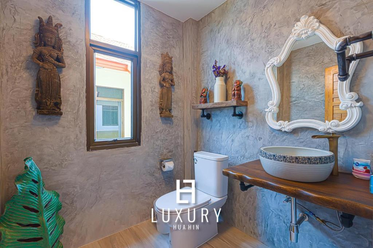 Bathroom 4, Modern Pool villa, 4 Bedroom Close to Beach (HV), Hua Hin