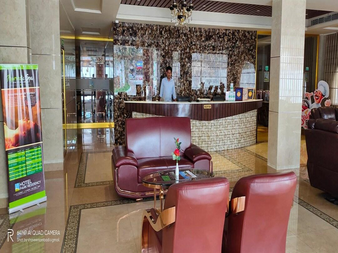 Others 5, Hotel Park Residency, Malappuram
