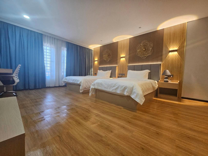 2, HaiYATT Hotel, Angk Snuol