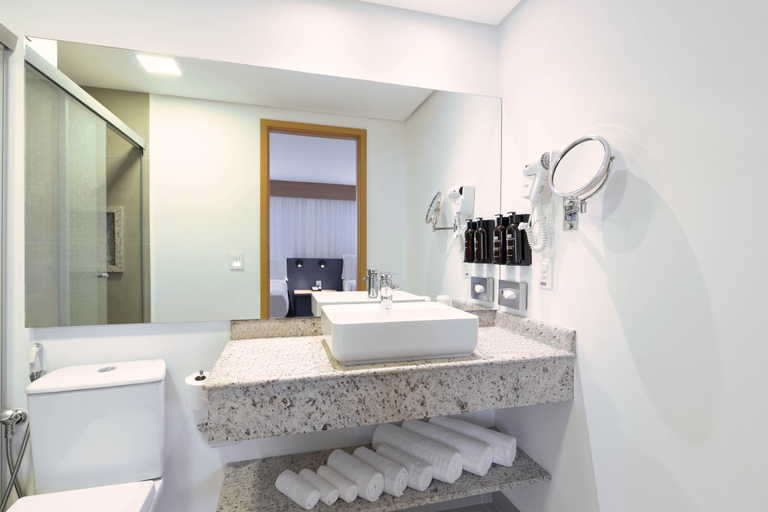 Bathroom 20