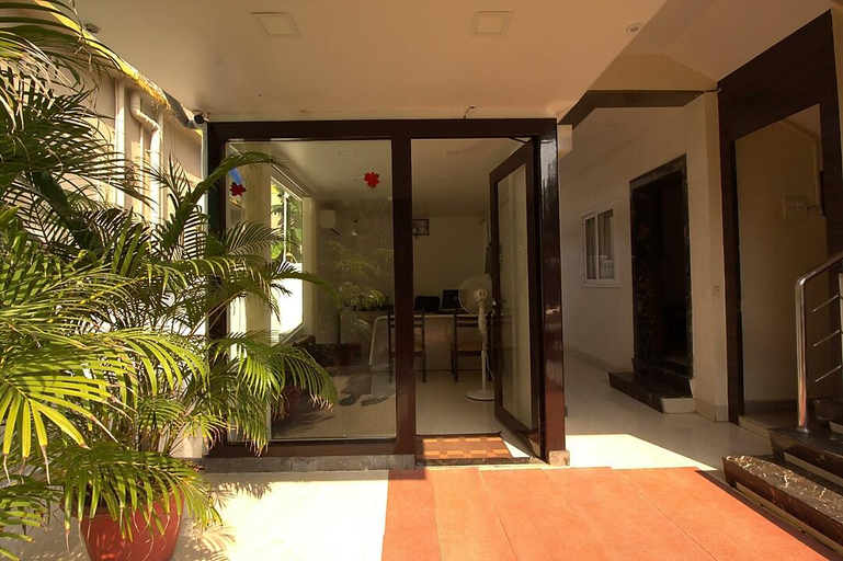 Others 5, Hotel Rezos, North Goa