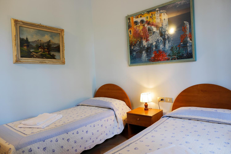 Bedroom 14