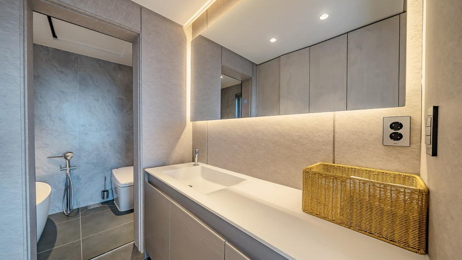 Bathroom 4, Jeju Family Garden Village, Jeju