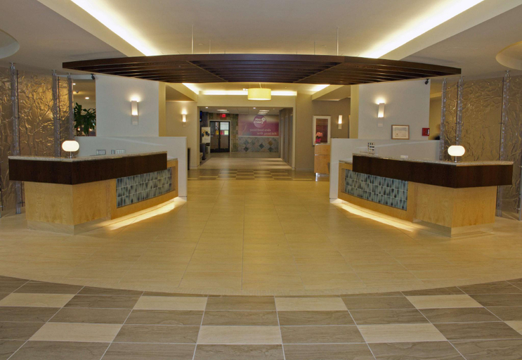 Public Area 4, DoubleTree by Hilton Virginia Beach, Virginia Beach