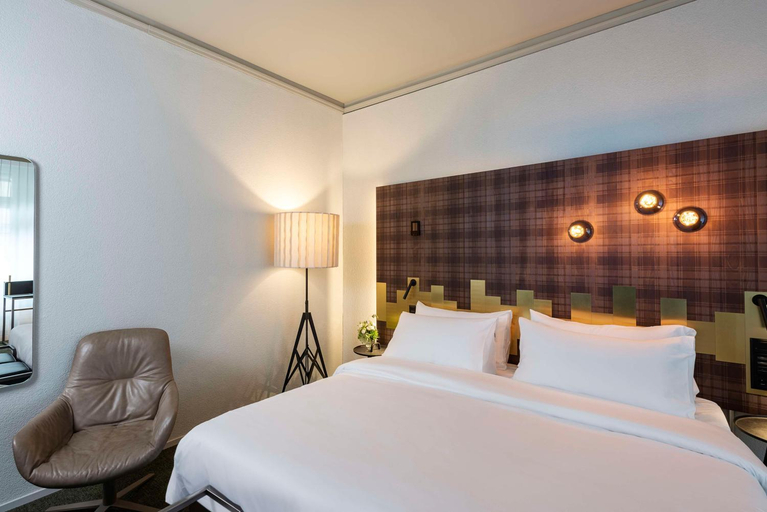 Bedroom 10