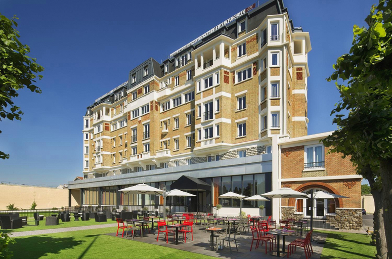 Exterior & Views 2, Executive Hotel Paris Gennevilliers, Hauts-de-Seine
