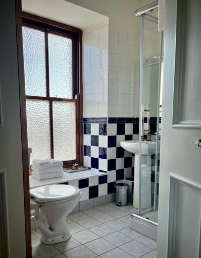 Bathroom 3, Wild Honey Inn