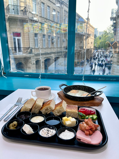 Food & Drinks 4, Baku Center Inn, Baku