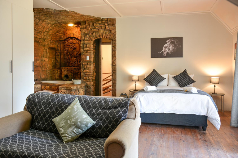 Bedroom 2, Biggy Best Cottages, Umgungundlovu