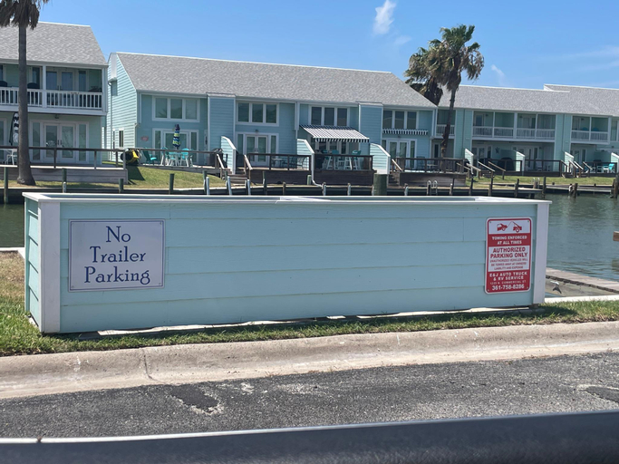 Exterior & Views 1, The Salty Aloha, Aransas