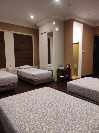 Bedroom 10