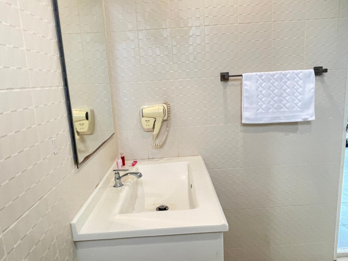 Bathroom 4, Plan B house, Phuket Island