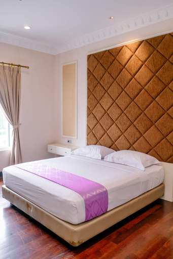 Bedroom 15