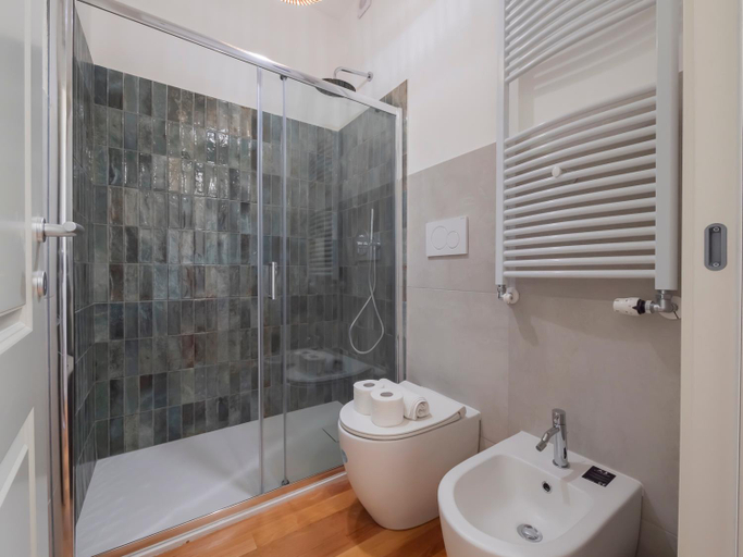 Bathroom 4