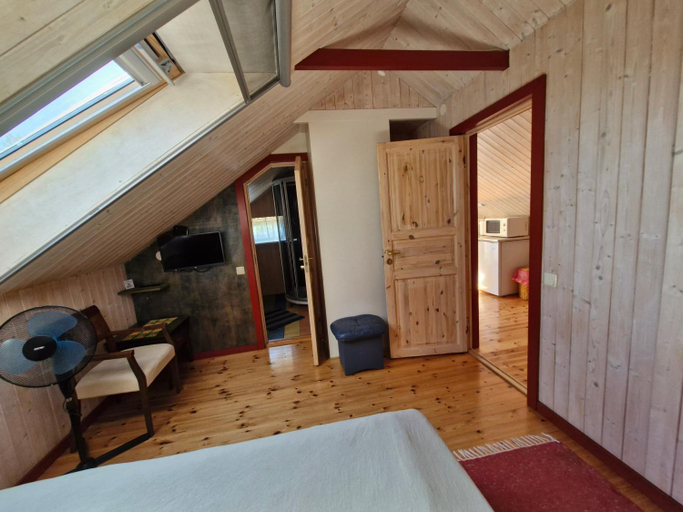 Bedroom 2, Piibelehe Guest Accommodation, Kuressaare