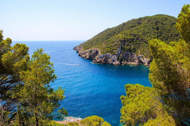 Others 4, 7 Bedroom Villa with Pool - 5mins walk to Cala Llonga Beach - Can Ramon, Baleares