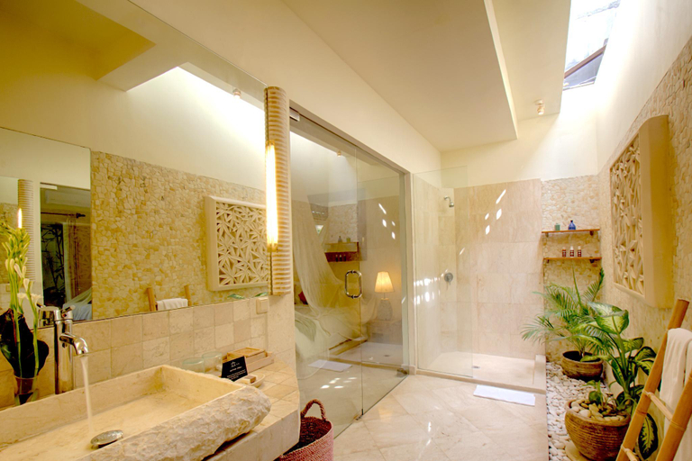 Bathroom 4