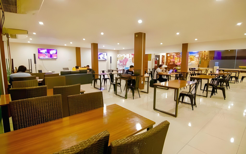 Food & Drinks 4, Tab Hotel, Surabaya