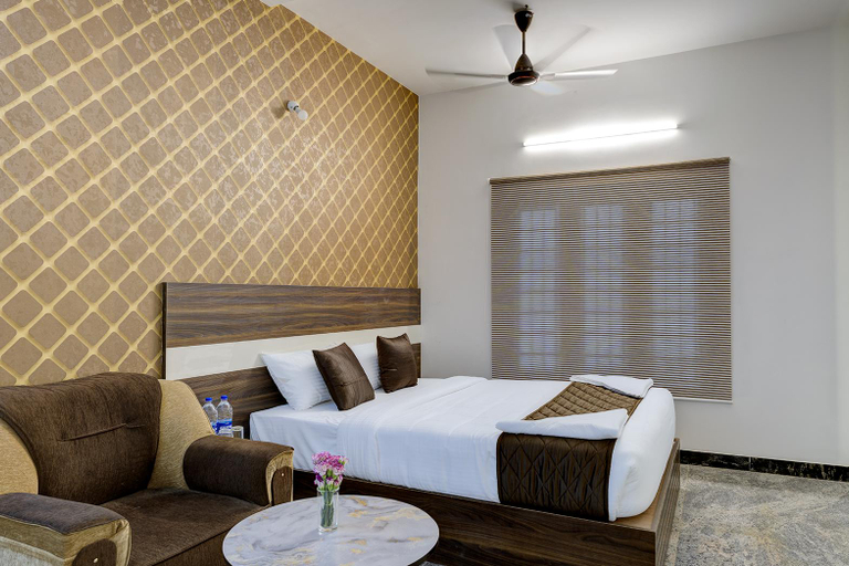 Bedroom 3, Dreams Luxury Stays , Chennai