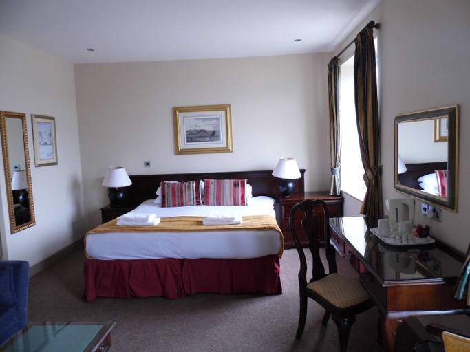 Others 2, Marine Bar Pub with Rooms, Cambridgeshire