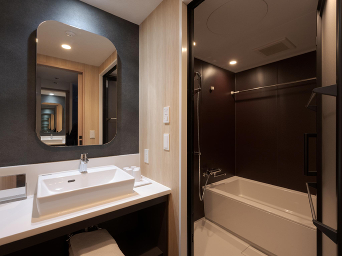 Bathroom 8