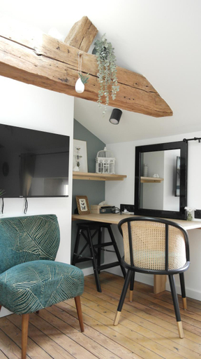 Others 3, La Curiosite, Et Pop Et Chic !, Vienne